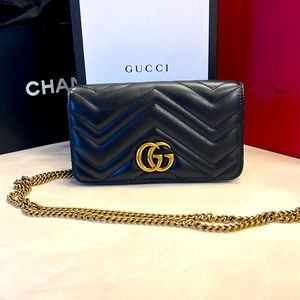 Gucci GG Marmont crossbody bag